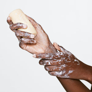 Clinique Clinique 3-Step Bar Soap Facial Cleanser for Dry Combination to Oily Skin Types | Gently Cleansing + Non-Drying India | Shop  Online