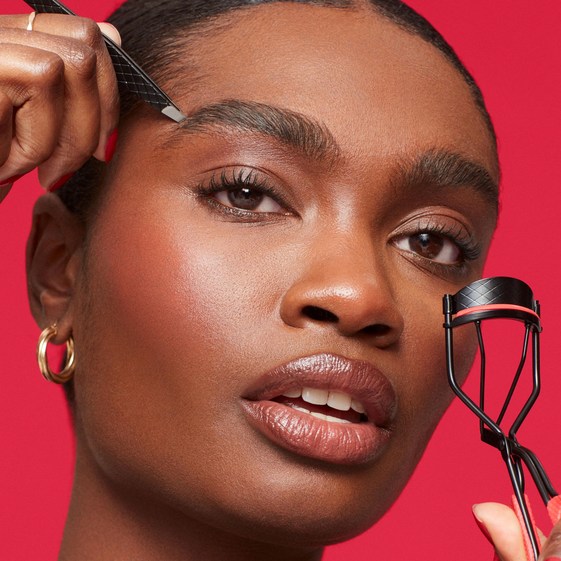 Buy now Revlon Extra Curl Lash Curler, Gives an All Day Dramatic Curl, with Finger Grips for a Non Slip Grip, Easy to Use, 1 Count at indiglob india